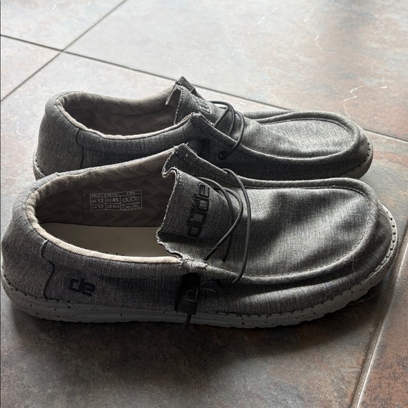 Hey Dude Men\'s Light Gray Loafers